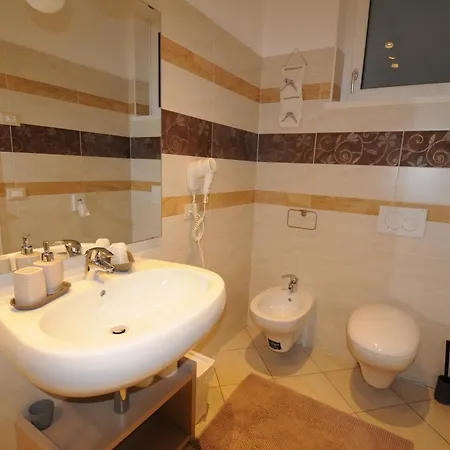 Casa Novecento Rooms&apartments-2
