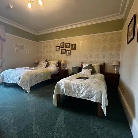 Glendale Guest House-3