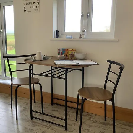 Villa Farm Cottage-3