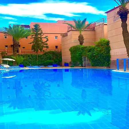 Riad Kamal prés Medina Marrakech&3 Piscines&Jacuzzi&Petit-Déjeuner-2