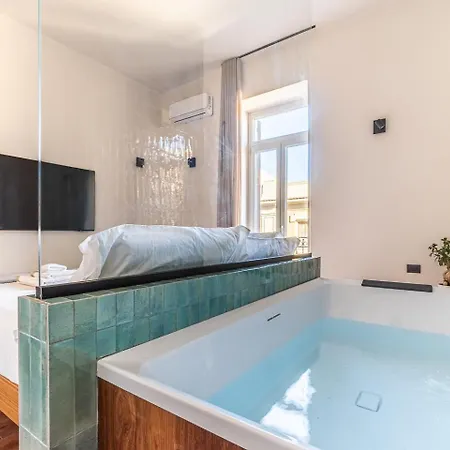 Palazzo Italia Suites-3