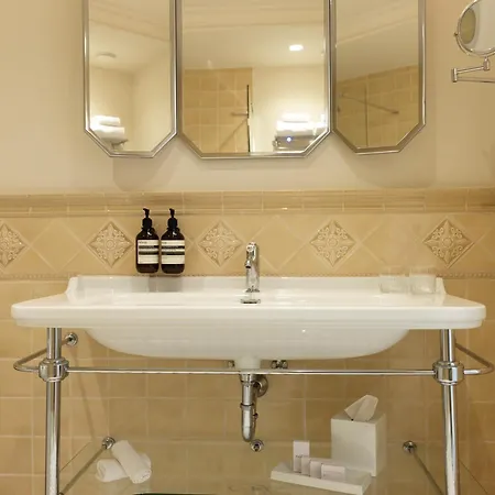 Hotel Fleur De Ville-2