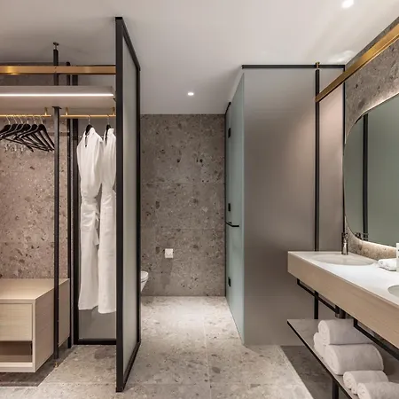 Hotel Indigo Melbourne Little Collins-3