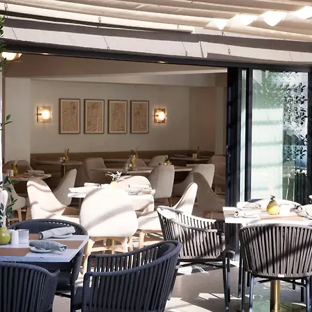 Luxe Sunset Boulevard Hotel-2