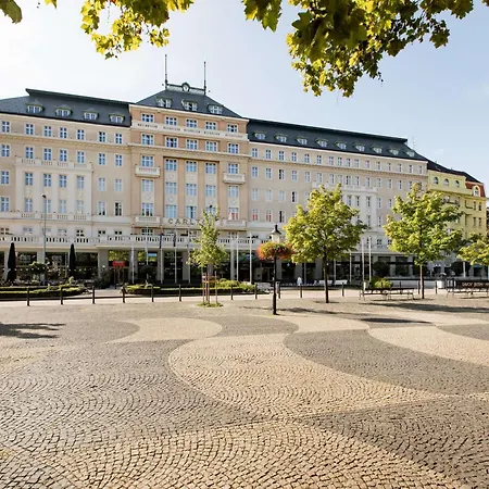 Radisson Blu Carlton Hotel, Bratislava-2