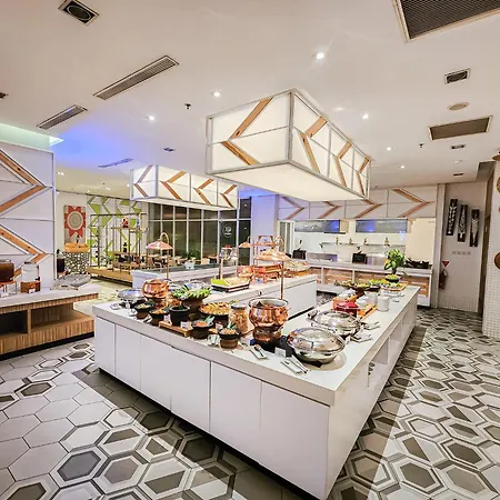 Harris Hotel And Conventions Kelapa Gading Jakarta-2