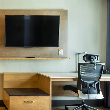 Quality Inn & Suites-2