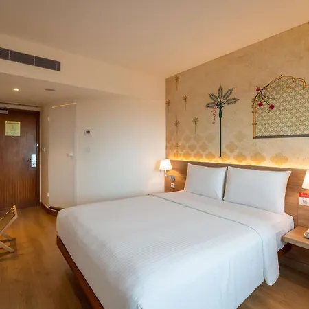 Ibis Mumbai Airport - An Accor Brand-3