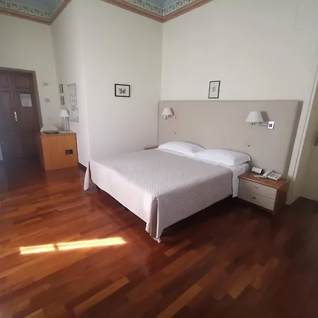 Deco Hotel-3