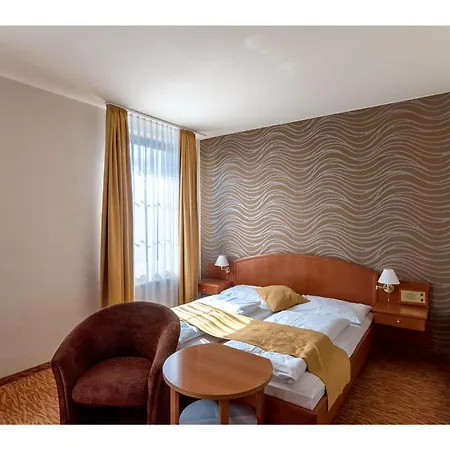 Club Hotel Cortina-3