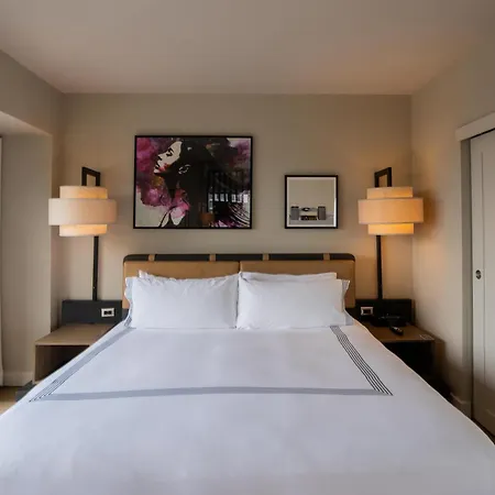 Thompson Chicago, By Hyatt-2