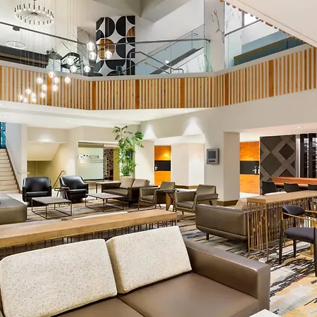 Crowne Plaza Seattle - No Resort Fee - Newly Renovated Ihg Hotel-3