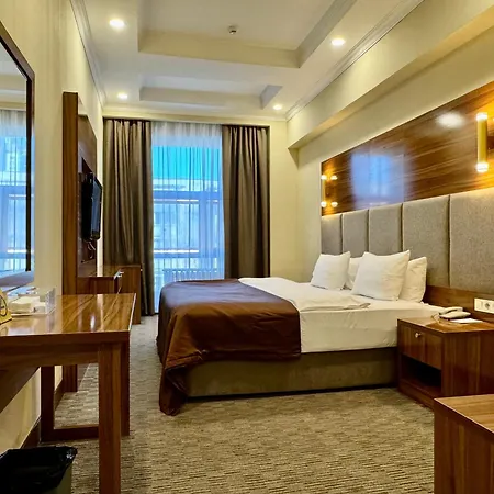 Grand Hotel Eurasia-2