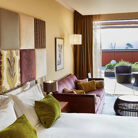 Ockenden Manor Hotel & Spa-2