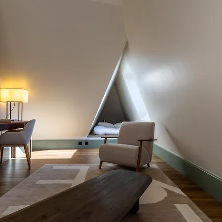 Maison Du Lac Boutique Hotel-2