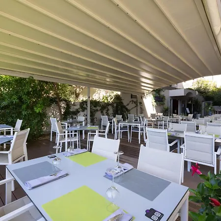 Hotel Salona Palace-3