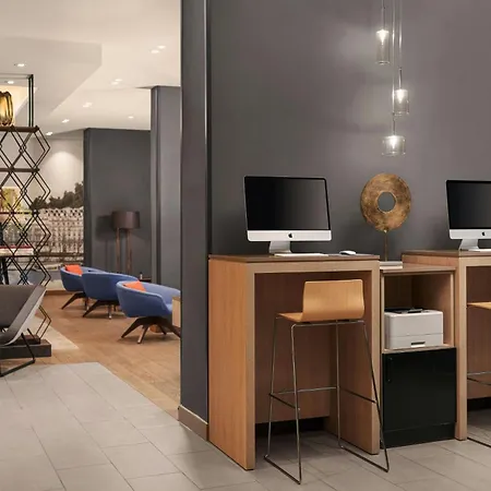 Courtyard By Marriott Paris Porte De Versailles-3