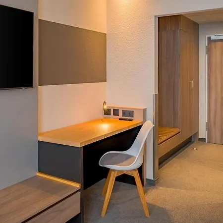 Spark By Hilton Wuppertal City Centre-3