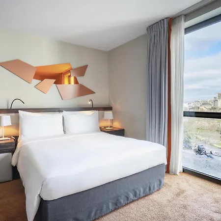 Doubletree By Hilton Paris Boulogne-3