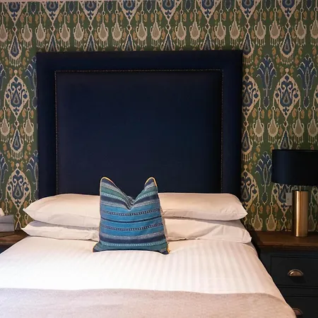 Great Hallingbury Manor & Lodges London Stansted-2