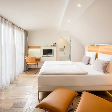 HOPPER Hotel St. Josef-3