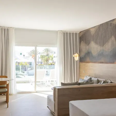 Radisson Blu Resort, Lanzarote Adults Only-3