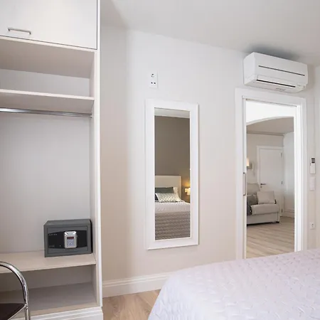 Hotel Pirineos Figueres By Pierre & Vacances-2
