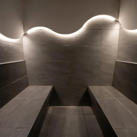 Dominik Alpine City Wellness Hotel Brixen - Adults Only-2