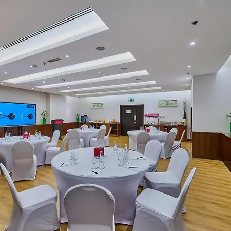 Ramada Hotel, Suites And Apartments By Wyndham Dubai Jbr-2
