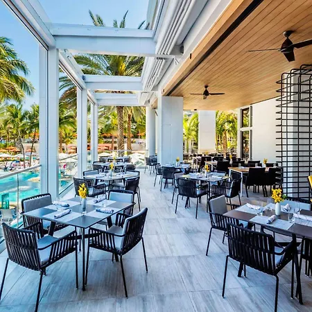 Loews Miami Beach Hotel-2