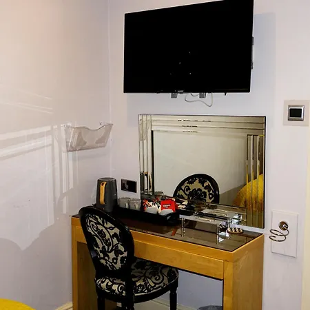 Kenley Hotel-3