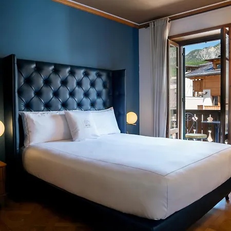 Ambra Cortina Luxury&Fashion Hotel-2