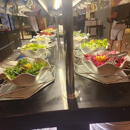 Family Resort Hotel-3