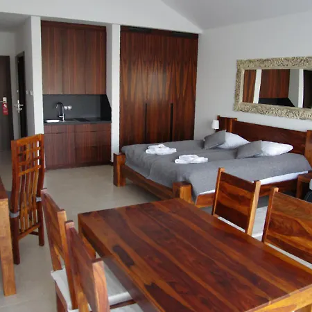 Hotel M Club Lake Resort-3