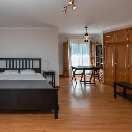 Galo Preto - Sintra Guesthouse-2