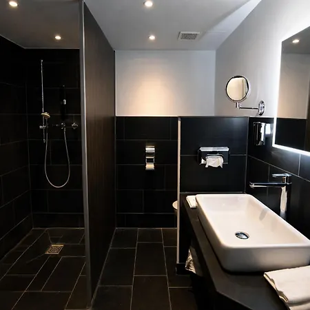 Koblenz Valley Hotel By Belvilla-2