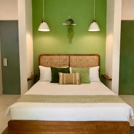 Naia Hotel Kuta Lombok-2