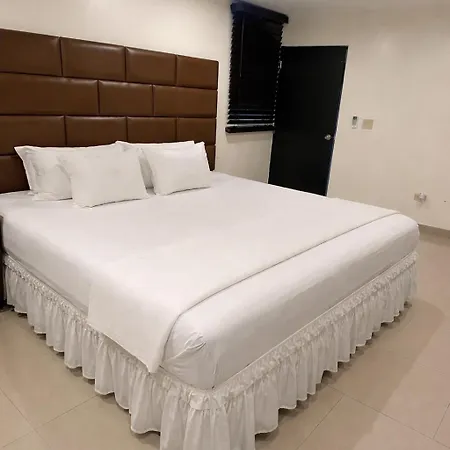 Starz Hotel Corporate Lodging-2