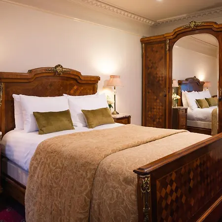 Arbutus Hotel-2