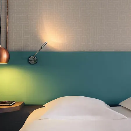 Hotel Mercure Marne-La-Vallee Bussy St Georges-2