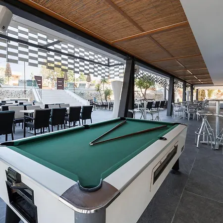Bahia De Alcudia Hotel & Spa-3
