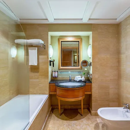 Moevenpick Hotel Doha-2