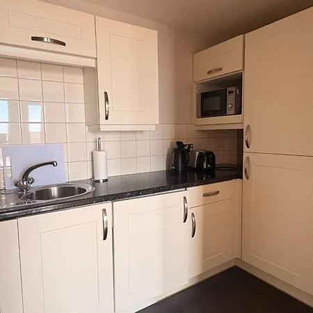 Liberty Wharf Apartments-3