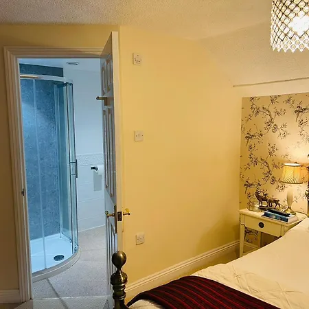 The Old Rectory Chicklade-3