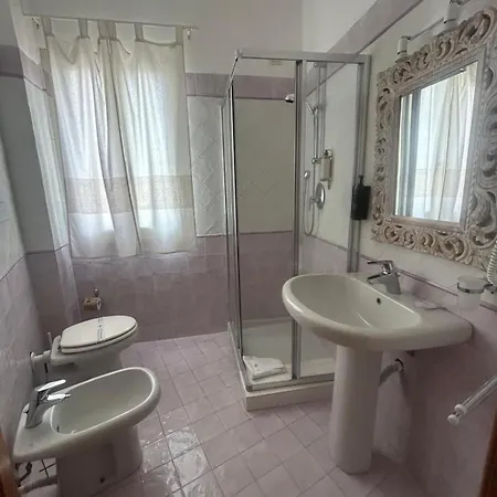 Olbia City Hotel & Spa-3