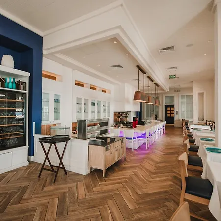 Strand Hotel Swakopmund-2