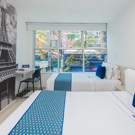 Hotel Laureles Plaza-3