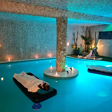 Mayan Majesty Boutique Hotel-2