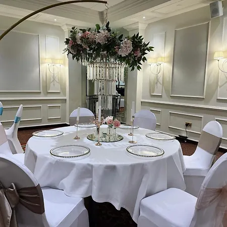 The Aberdeen Dyce Hotel-2