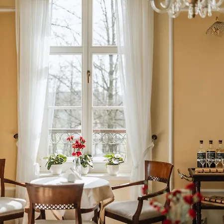 Dwor Kombornia Hotel&Spa-2